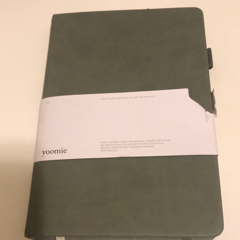 Yoomie Charcoal Daily Planner Notebook
